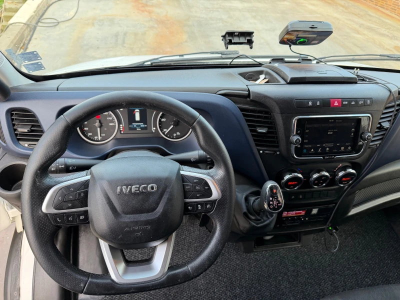 Iveco Daily 70C Уникален XXXL, снимка 9 - Бусове и автобуси - 52713176