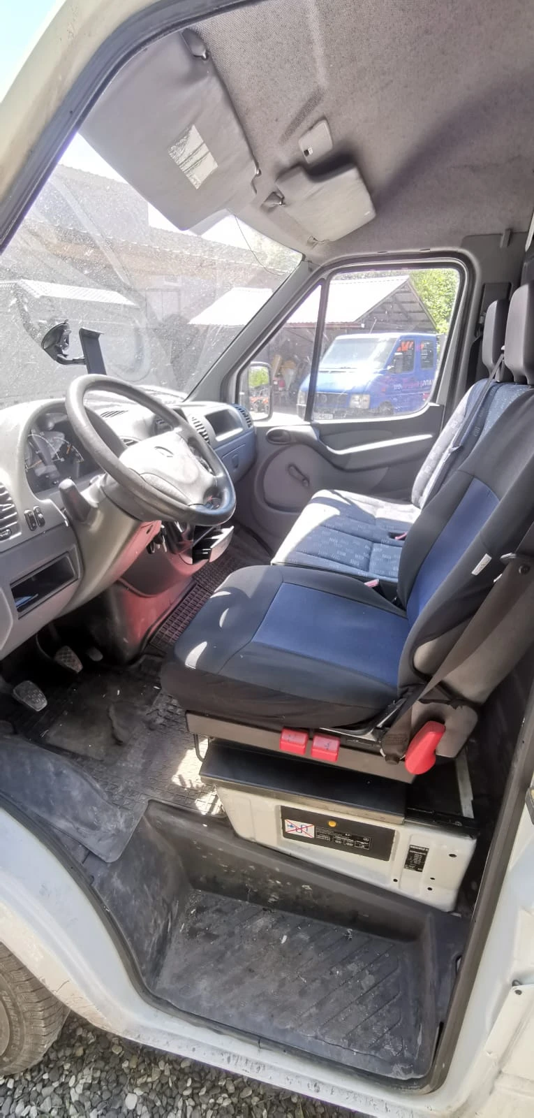 Mercedes-Benz 313 ХЛАДИЛЕН, снимка 2 - Бусове и автобуси - 54671413