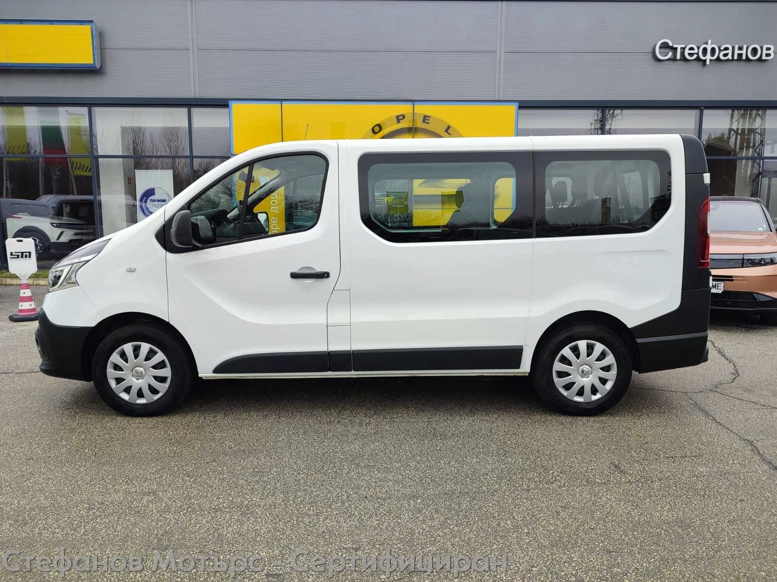 Renault Trafic L1H1 7+ 1 Combi Life 2.0 dCi (120hp) MT6 - изображение 4