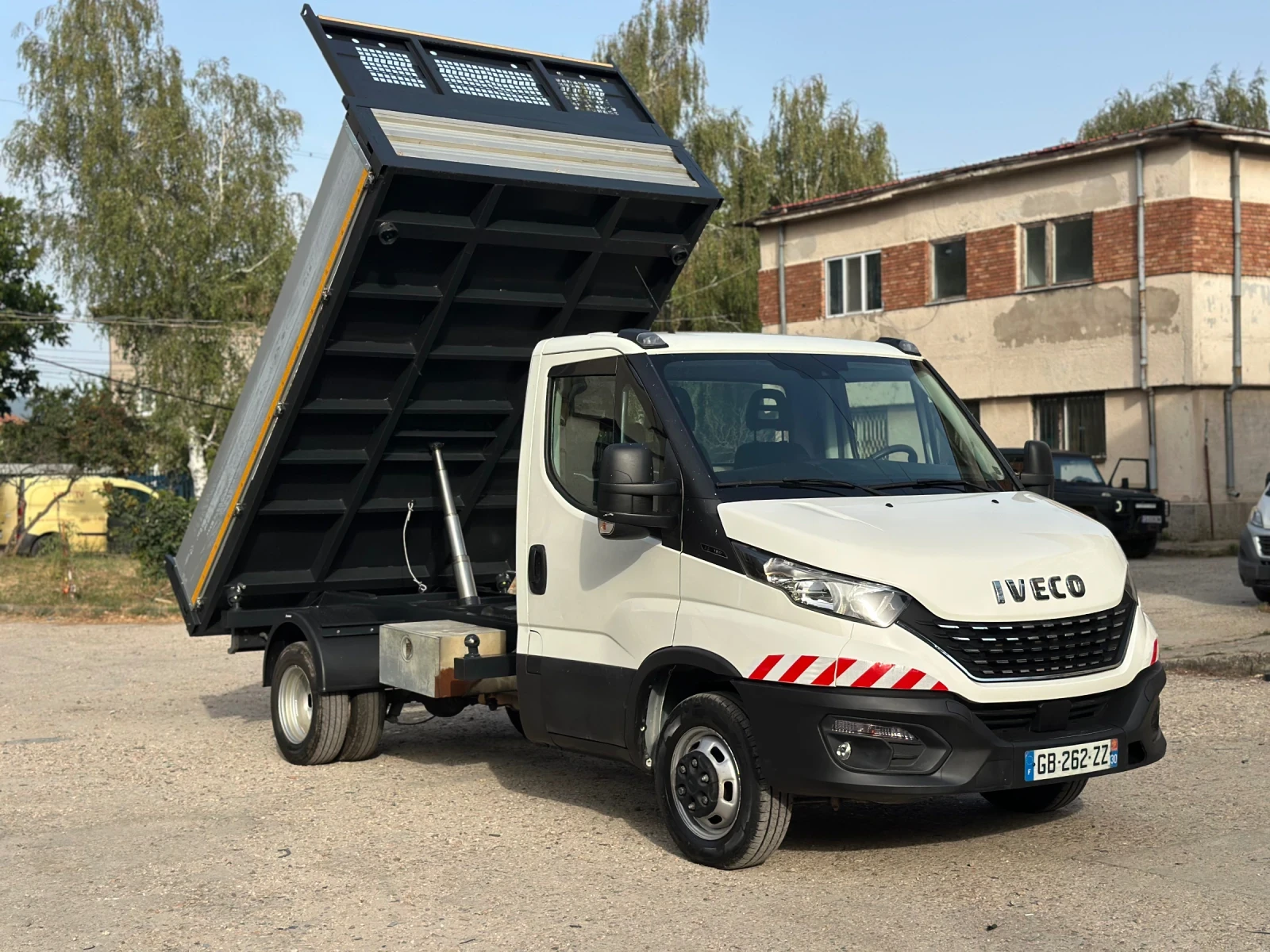 Iveco 35c15 N1-Климатик, 3.60на2.10 Оригинален самосвал ! ТОП, снимка 2 - Бусове и автобуси - 55865131