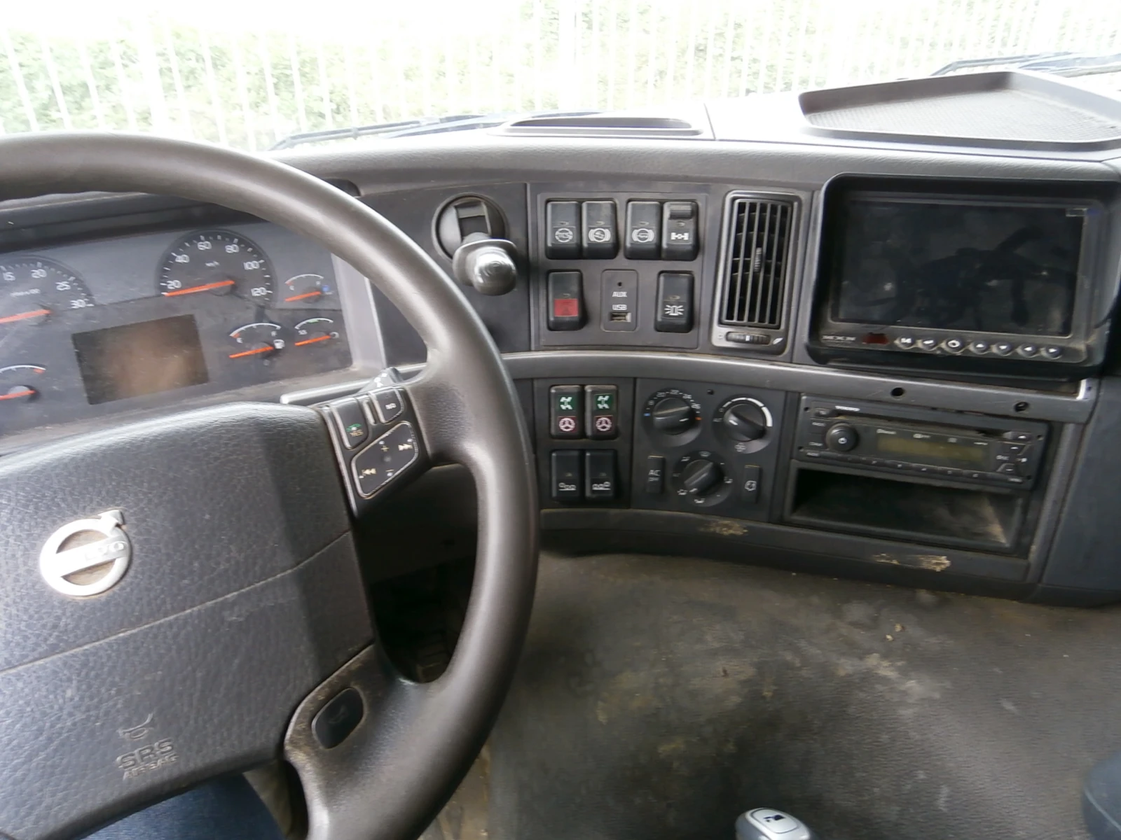 Volvo Fm FM460 - изображение 8