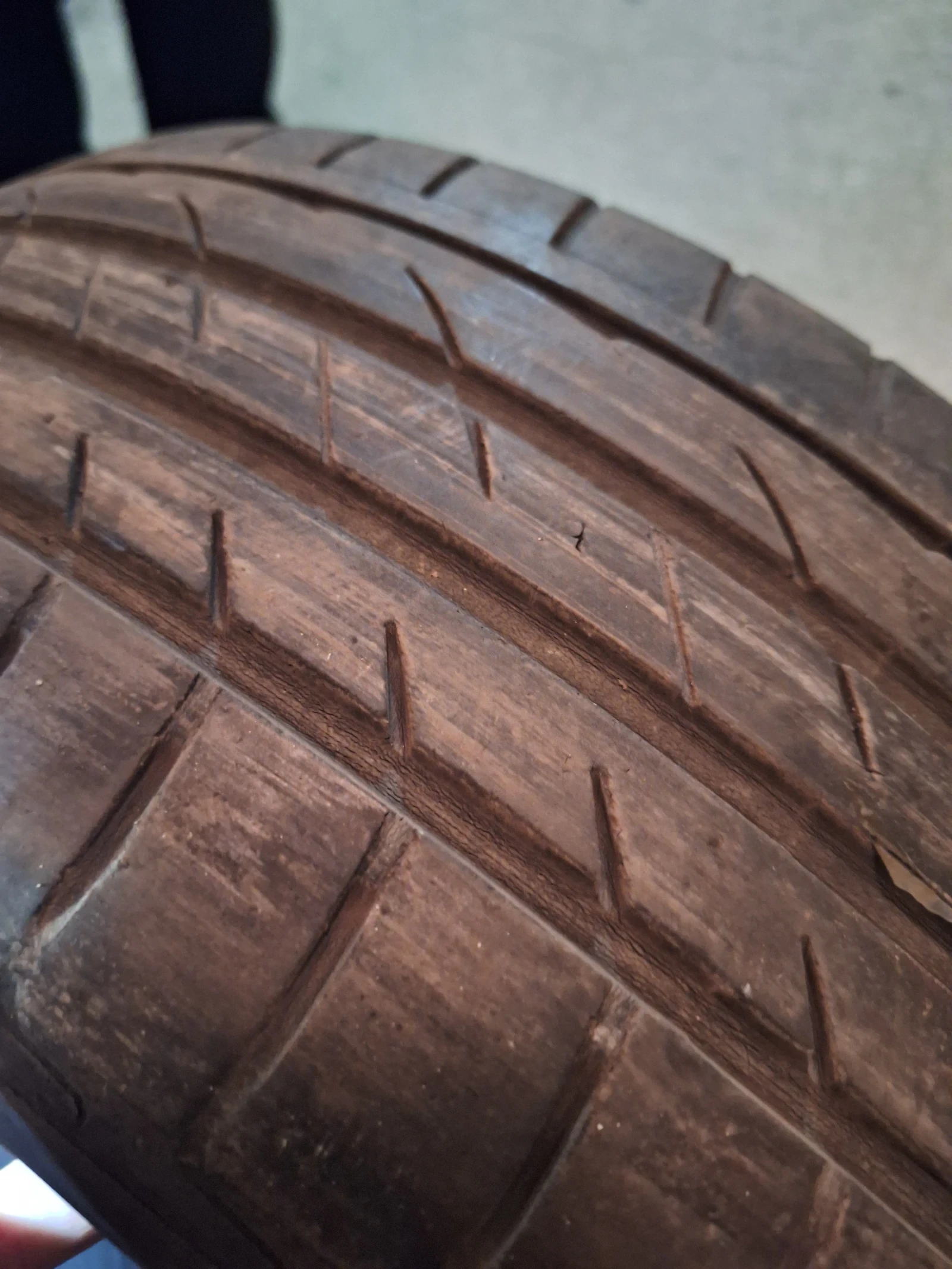 ���� 205/55R16 | Mobile.bg � ����������� 2