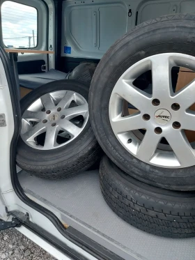 ���� � ������ 215/65R16 | Mobile.bg � ����� ������ 2