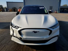 Ford Mustang Mach-E Premium AWD, снимка 5