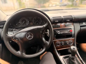 Mercedes-Benz C 200 Facelift, снимка 13
