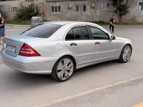 Mercedes-Benz C 200 Facelift, снимка 4