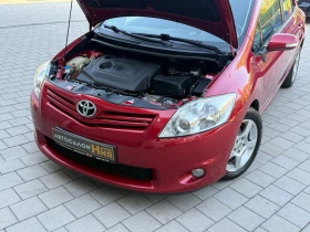 Toyota Auris 1.4 D-4D * FaceLift* , снимка 12