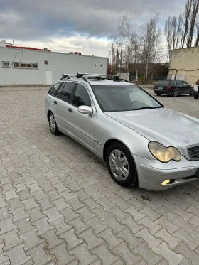 Mercedes-Benz C 220 Автоматик навигация камера 2.2 cedi !!, снимка 5