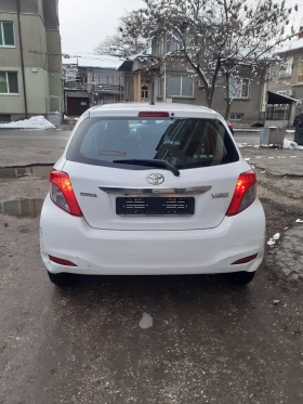 Toyota Yaris 2013г NAVI , снимка 11