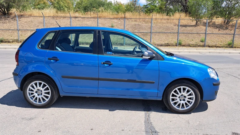 VW Polo 1.4 i, снимка 5 - Автомобили и джипове - 47290958