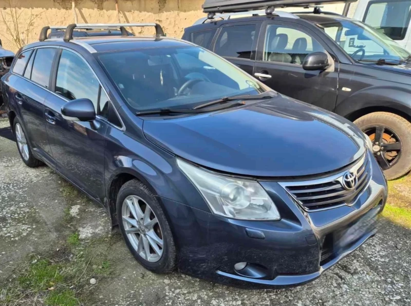 Toyota Avensis 2.0 D4D, снимка 3 - Автомобили и джипове - 47389135