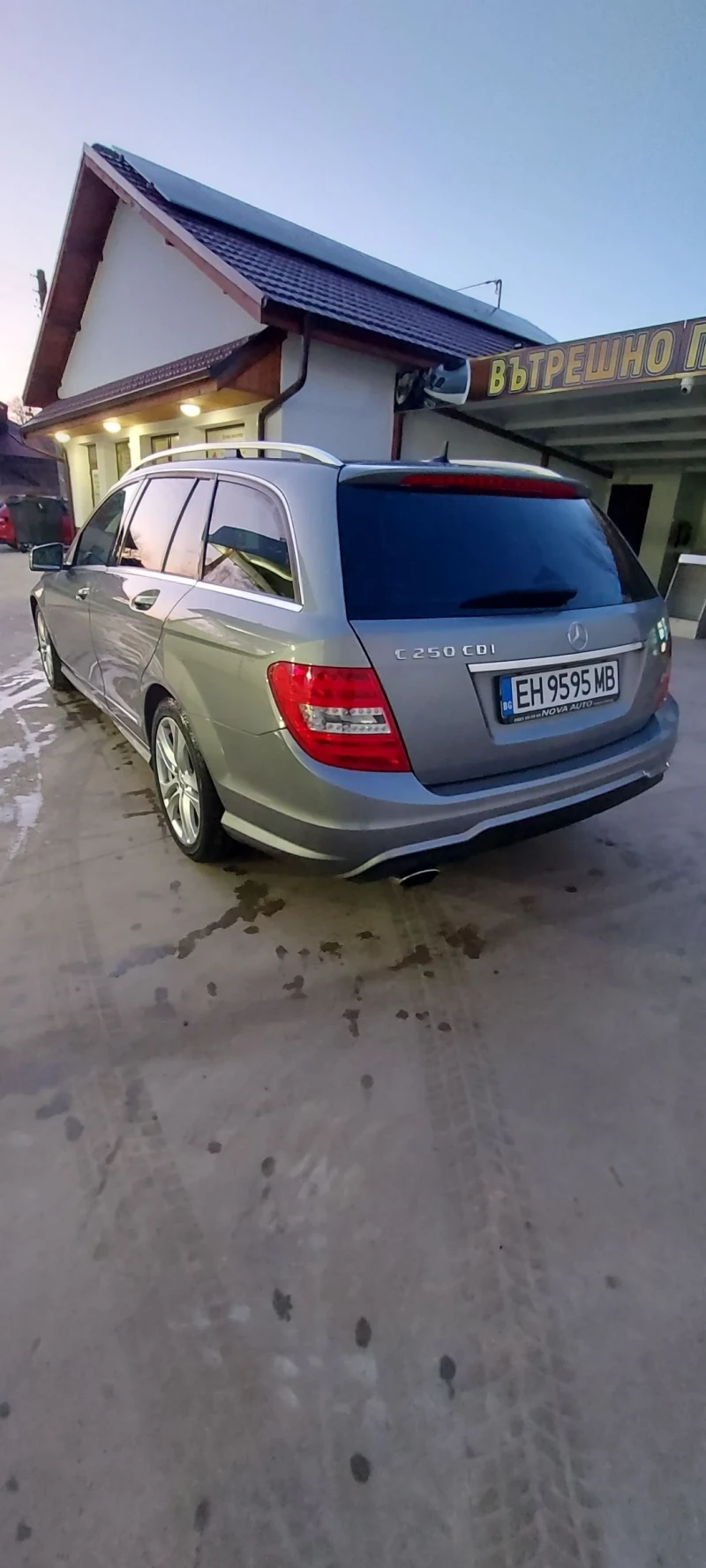 Mercedes-Benz C 250 AMG FACELIFT + VIDEO на колата, снимка 7 - Автомобили и джипове - 48776080