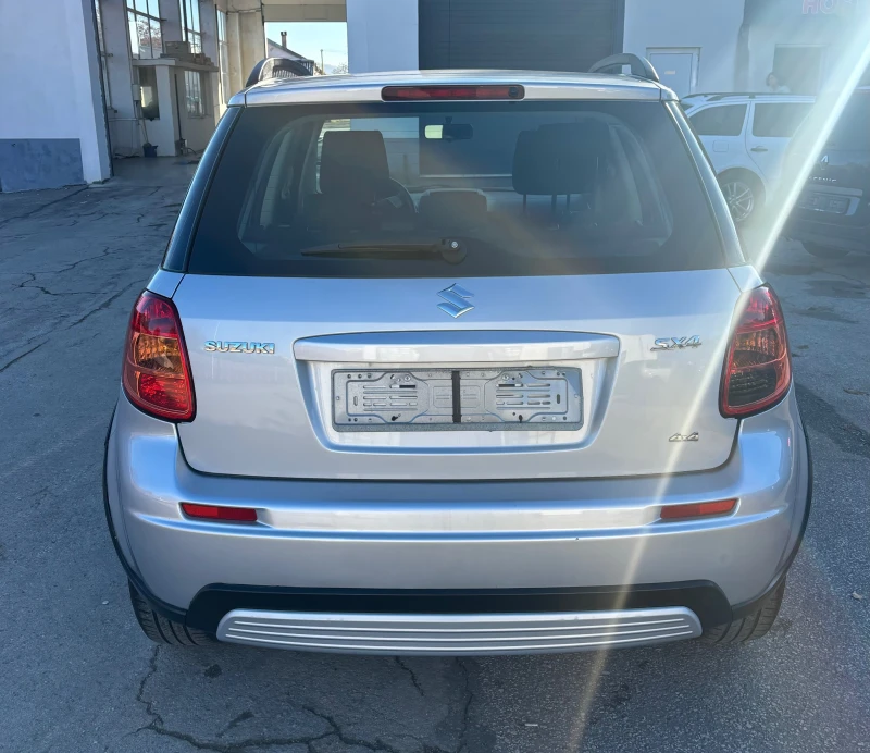 Suzuki SX4 1.6i, снимка 7 - Автомобили и джипове - 48013691