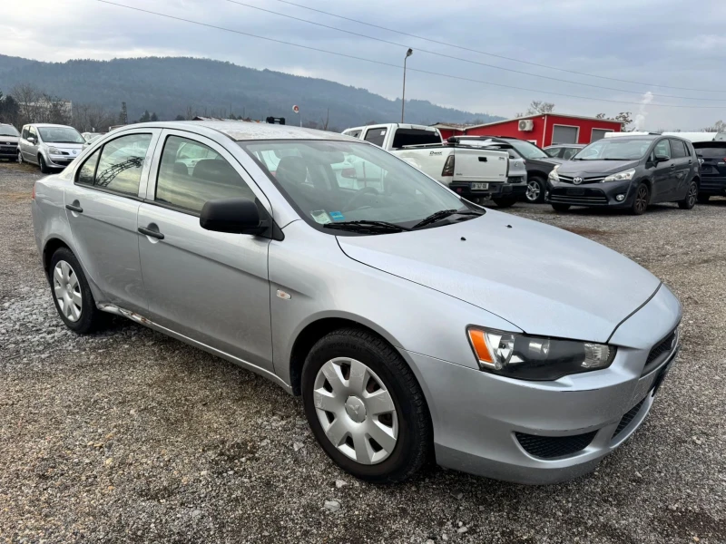 Mitsubishi Lancer 1.5i, ВЪНШНИ ЗАБЕЛЕЖКИ, СЕДАН , снимка 5 - Автомобили и джипове - 48202729