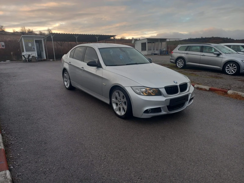 BMW 330, снимка 1 - Автомобили и джипове - 48453321