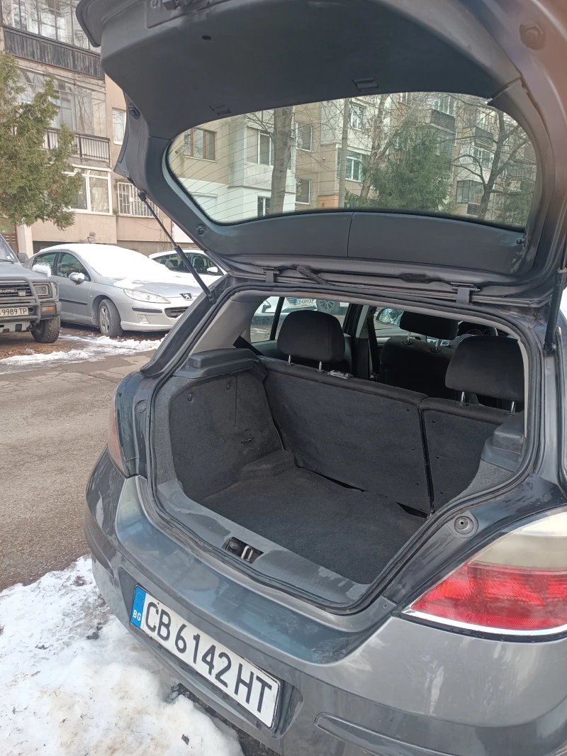 Opel Astra, снимка 7 - Автомобили и джипове - 49051639