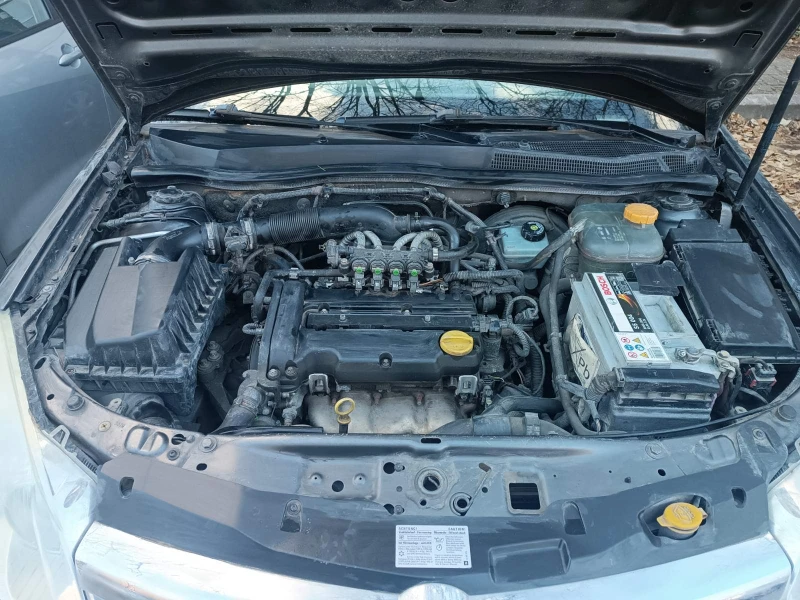 Opel Astra, снимка 8 - Автомобили и джипове - 49051639