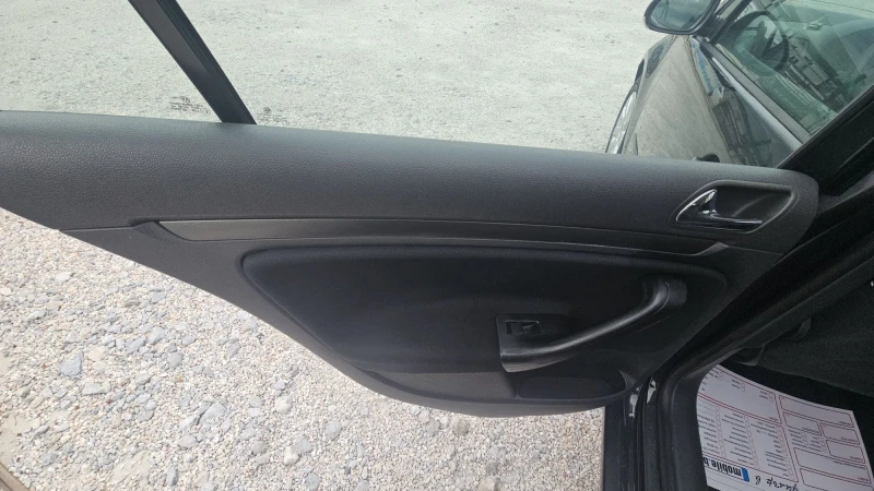 VW Golf 1.9TDI.105кс.Италия.6.скорости, снимка 12 - Автомобили и джипове - 51748365