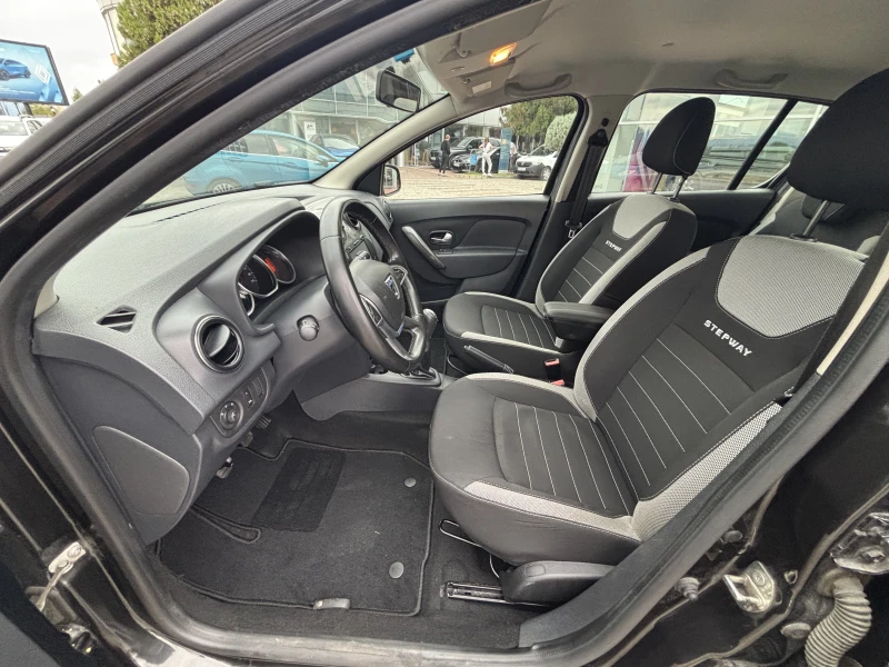 Dacia Sandero Stepway Blue dCi 95 к.с. Дизел Stop & Start BVM5, снимка 15 - Автомобили и джипове - 51936524