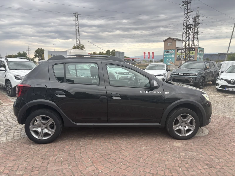 Dacia Sandero Stepway Blue dCi 95 к.с. Дизел Stop & Start BVM5, снимка 3 - Автомобили и джипове - 51936524