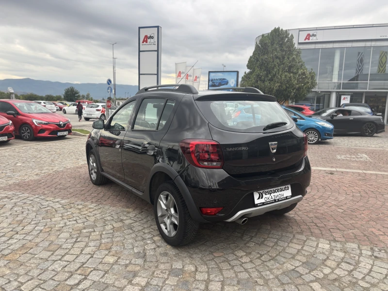 Dacia Sandero Stepway Blue dCi 95 к.с. Дизел Stop & Start BVM5, снимка 7 - Автомобили и джипове - 51936524