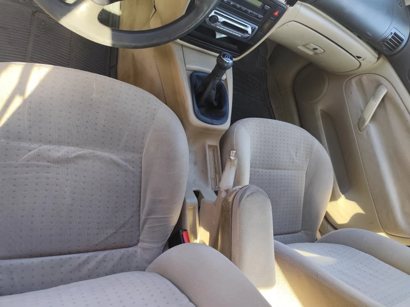 VW Passat, снимка 8 - Автомобили и джипове - 53120143