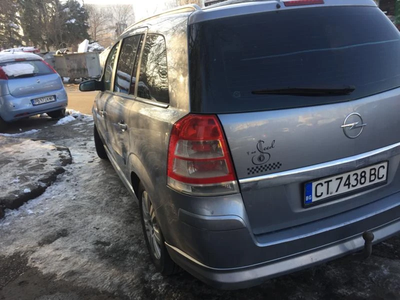 Opel Zafira cosmo 1.8, снимка 10 - Автомобили и джипове - 45345385