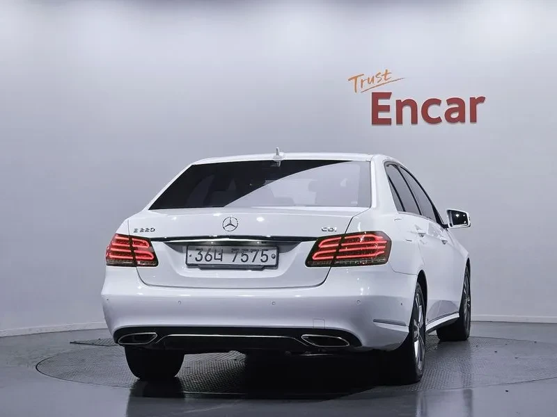 Mercedes-Benz E 220 | Mobile.bg � ����������� 4