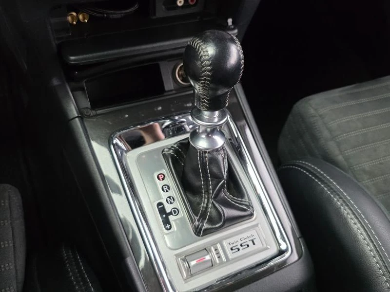 Mitsubishi Lancer 2.0 Automatic, снимка 9 - Автомобили и джипове - 55475715