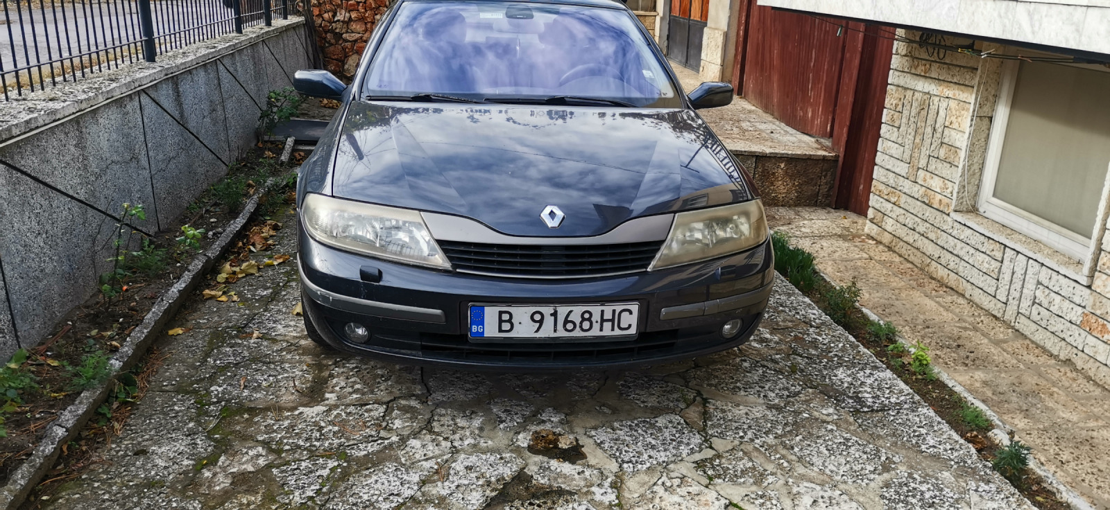 Renault Laguna 1, 8 16v LPG  - изображение 1