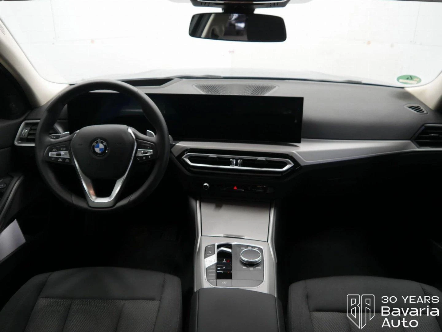 BMW 320 i Sportautomatic - изображение 6