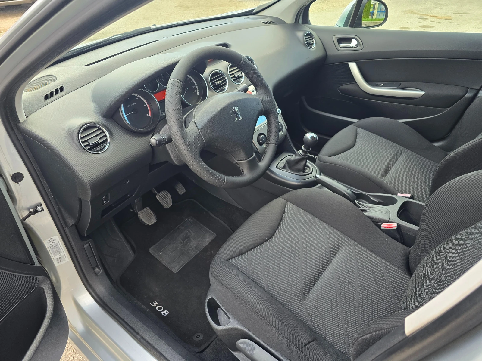 Peugeot 308 1.6HDI/SW-109PS | Mobile.bg   14