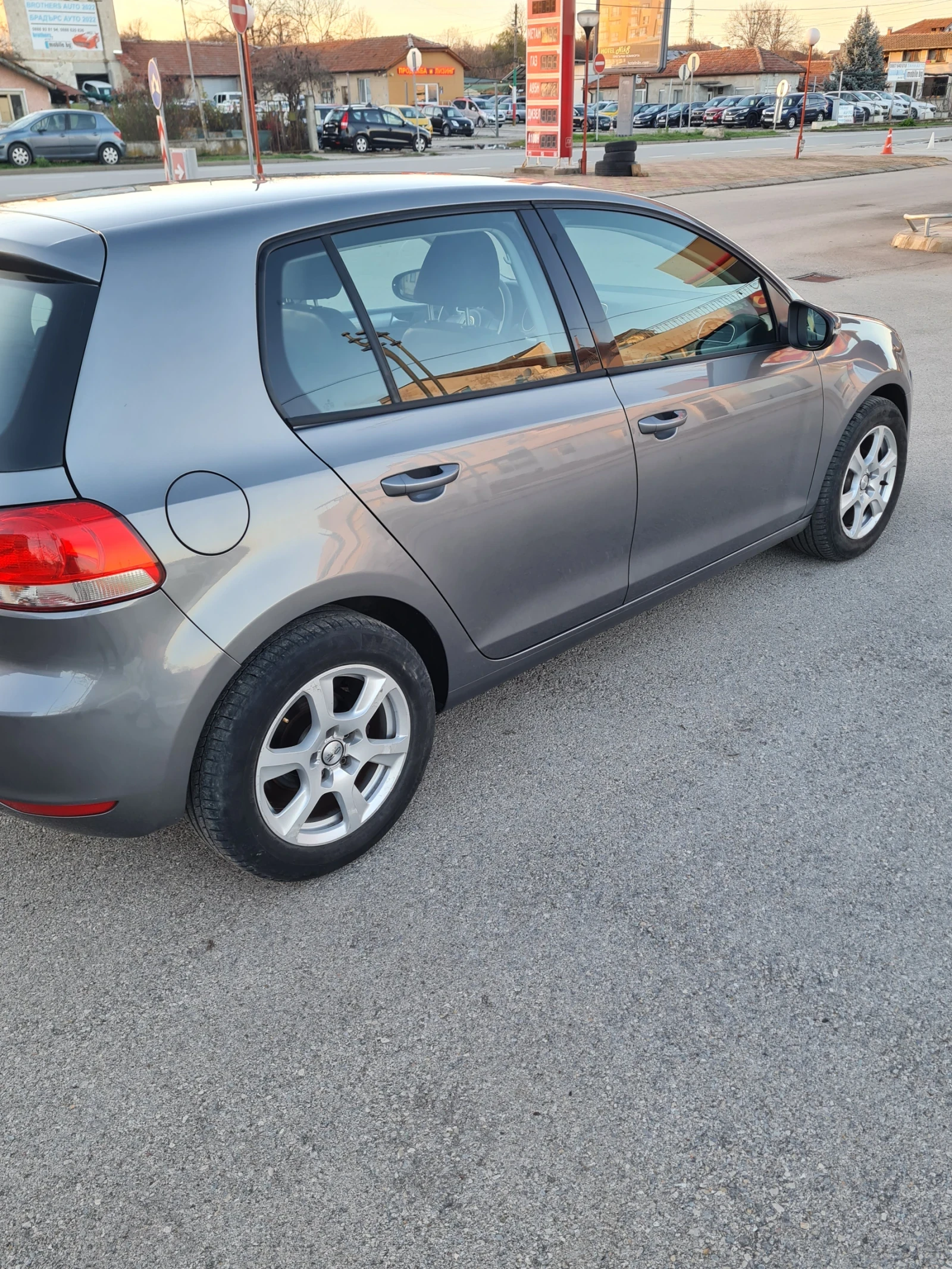 VW Golf 1.6куб.105к.с.  - изображение 3