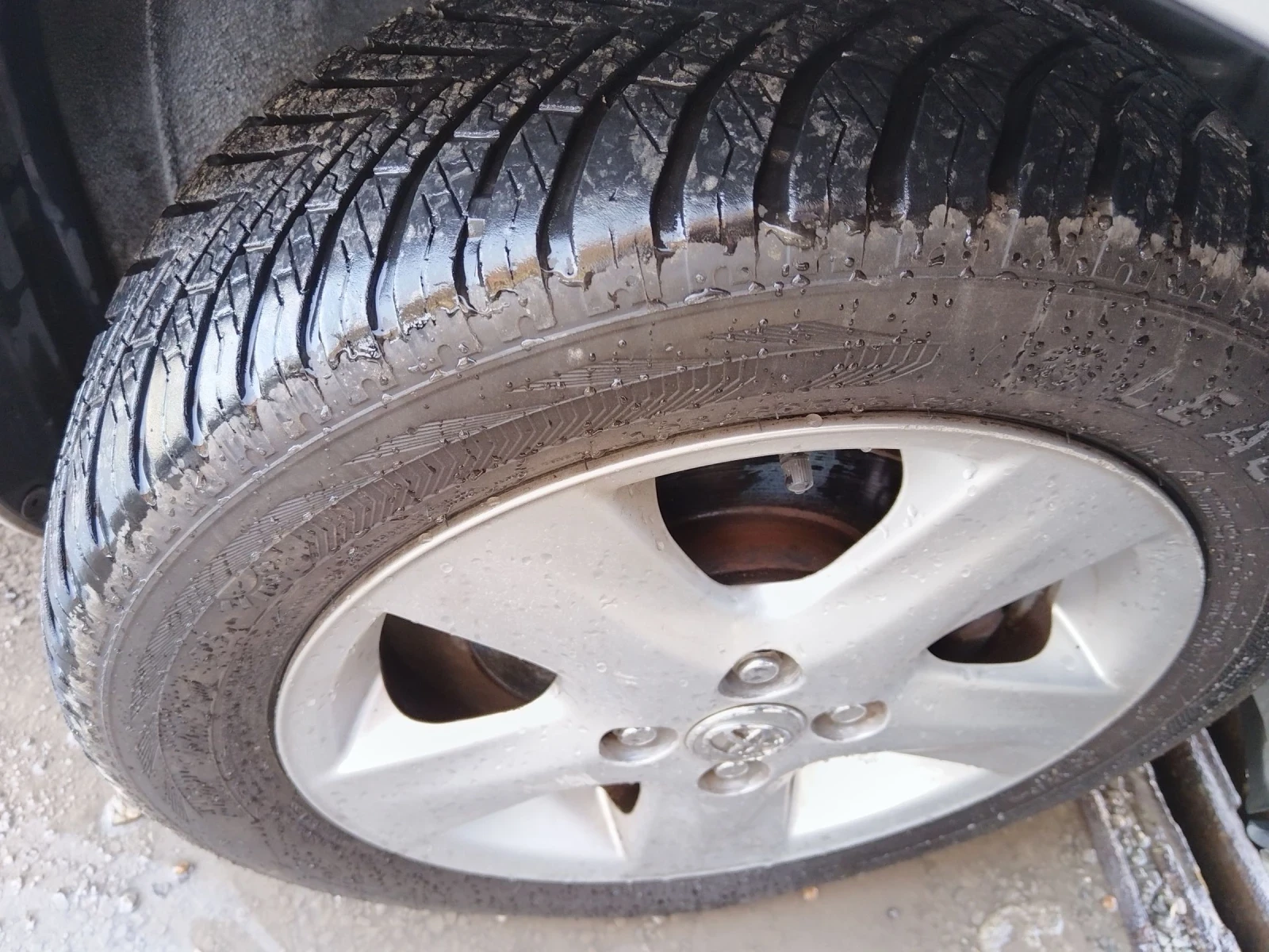 Toyota Yaris 1.3i Ful ekstri  | Mobile.bg � ����������� 17