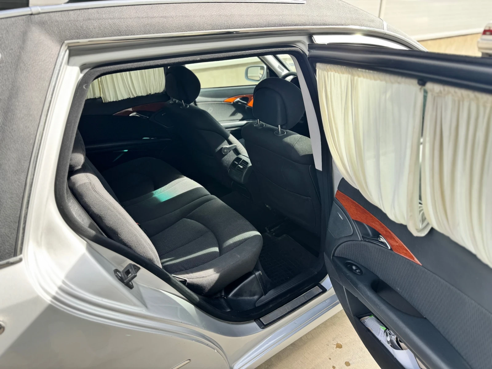 Mercedes-Benz E 280  - изображение 10