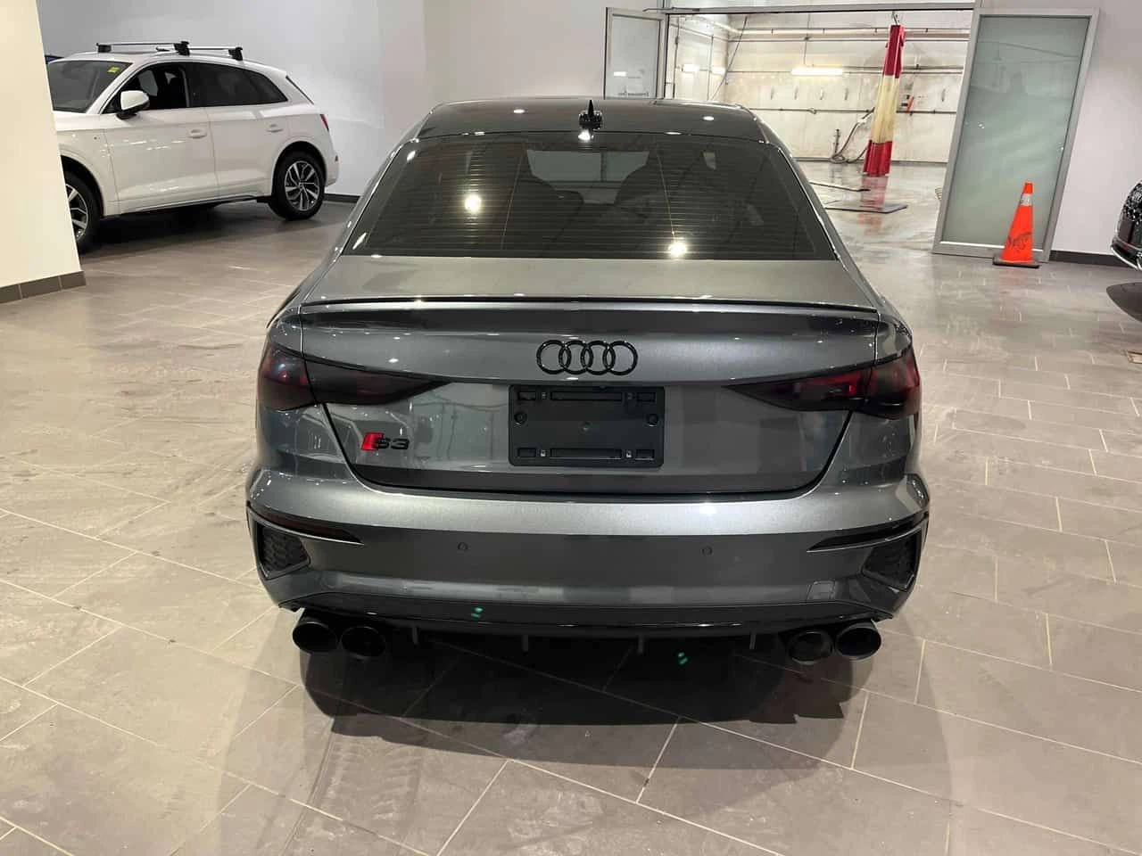 Audi S3 * Technik * CARFAX * ПАНОРАМА * KEYLESS * ПОДГРЕВИ - изображение 4