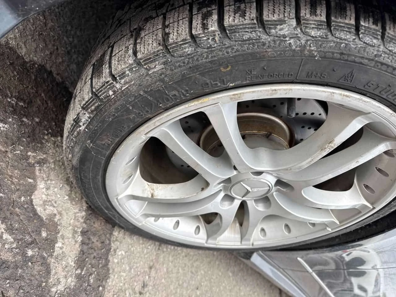 Mercedes-Benz E 350 BlueTEC/ПАНО/ПОДГРЕВ/ПАМЕТ/НОВИ СПИРАЧКИ И ГУМИ, снимка 11 - Автомобили и джипове - 54019825