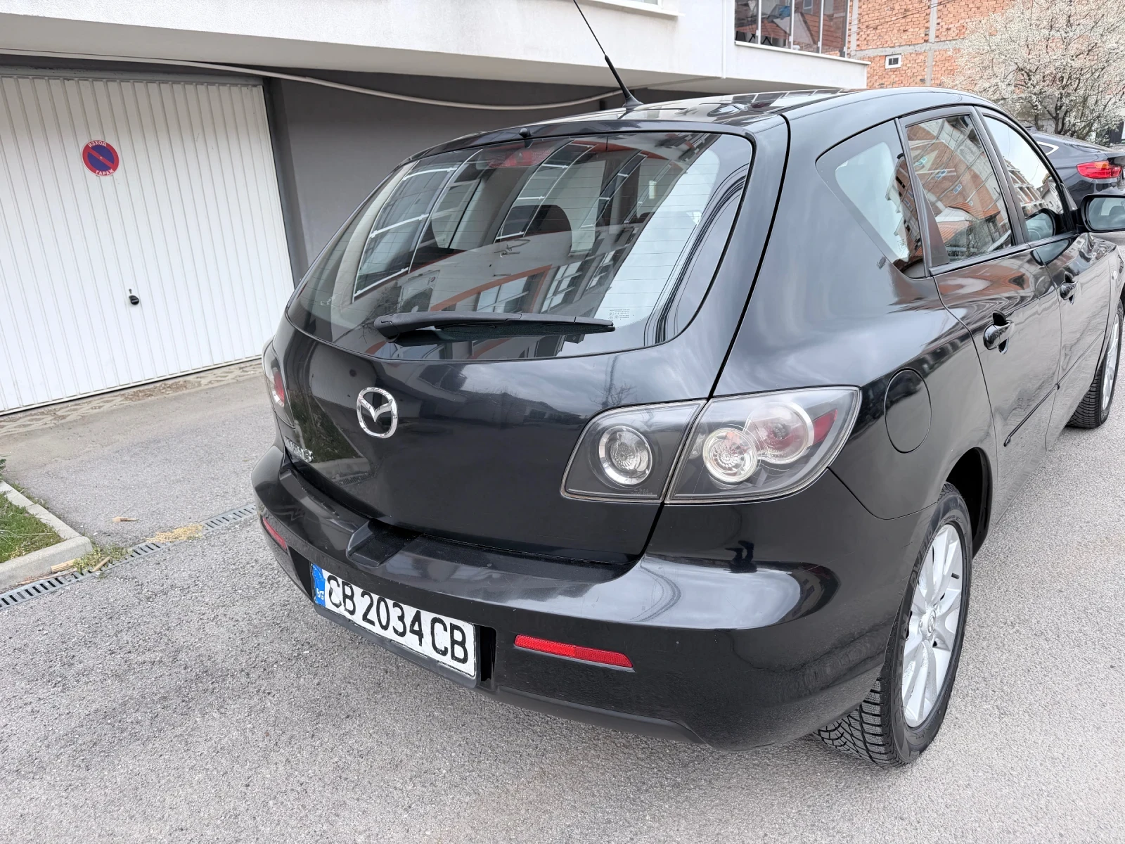 Mazda 3, снимка 4 - Автомобили и джипове - 54048706