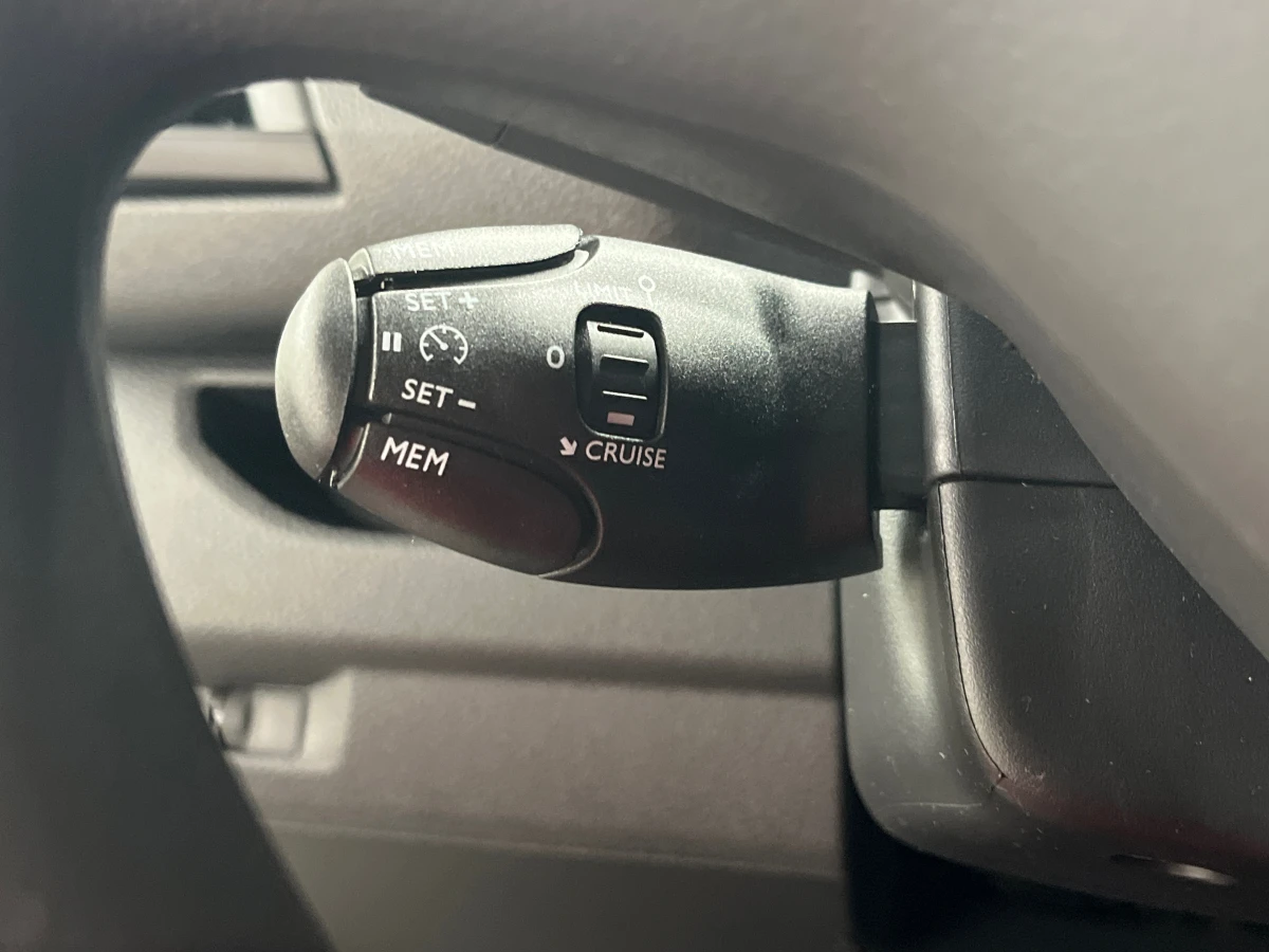 Citroen Jumpy Electric, снимка 10 - Автомобили и джипове - 54254039