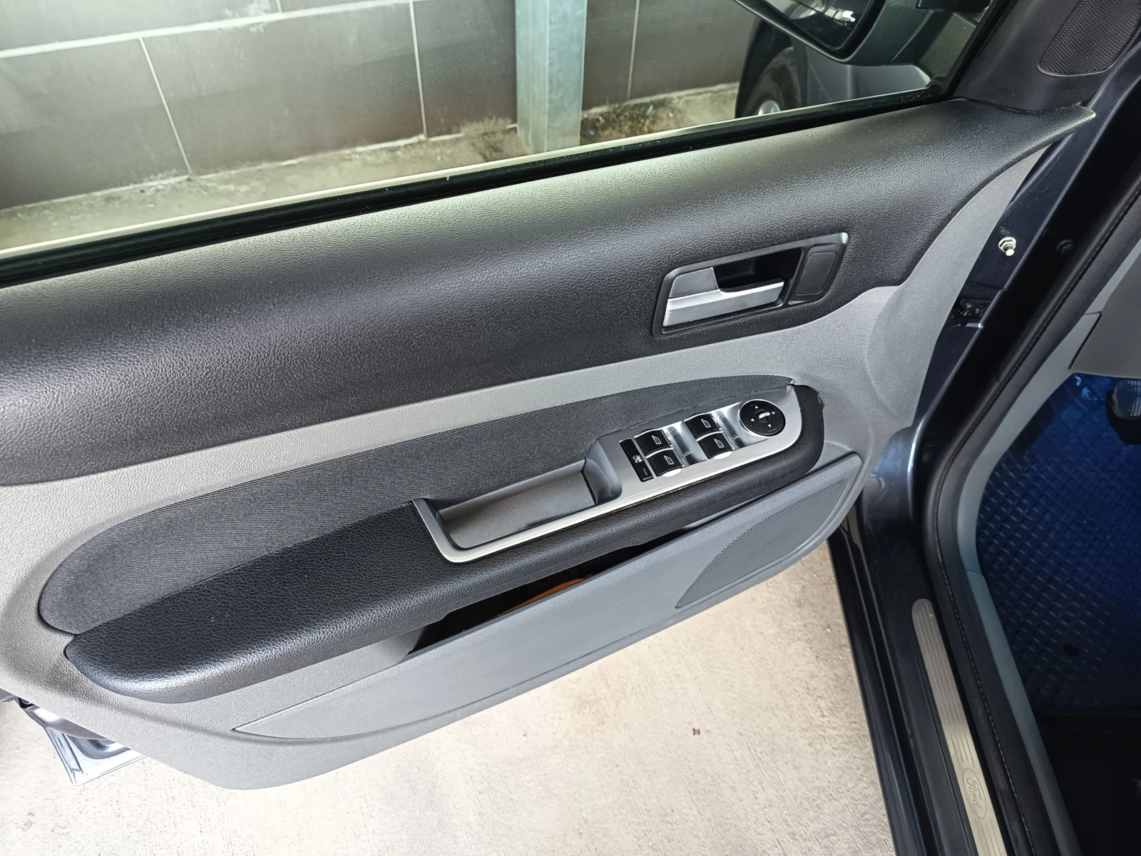 Ford Focus 1.6 TDCi 109 к.с., снимка 10 - Автомобили и джипове - 54313052