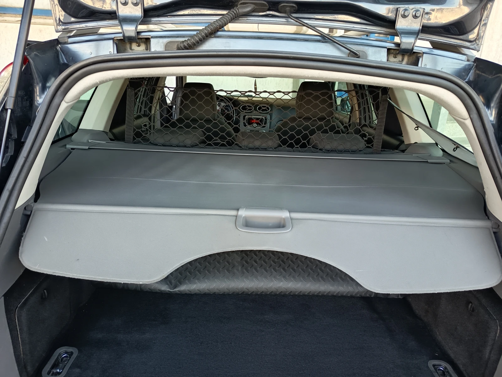 Ford Focus 1.6 TDCi 109 к.с., снимка 16 - Автомобили и джипове - 54313052