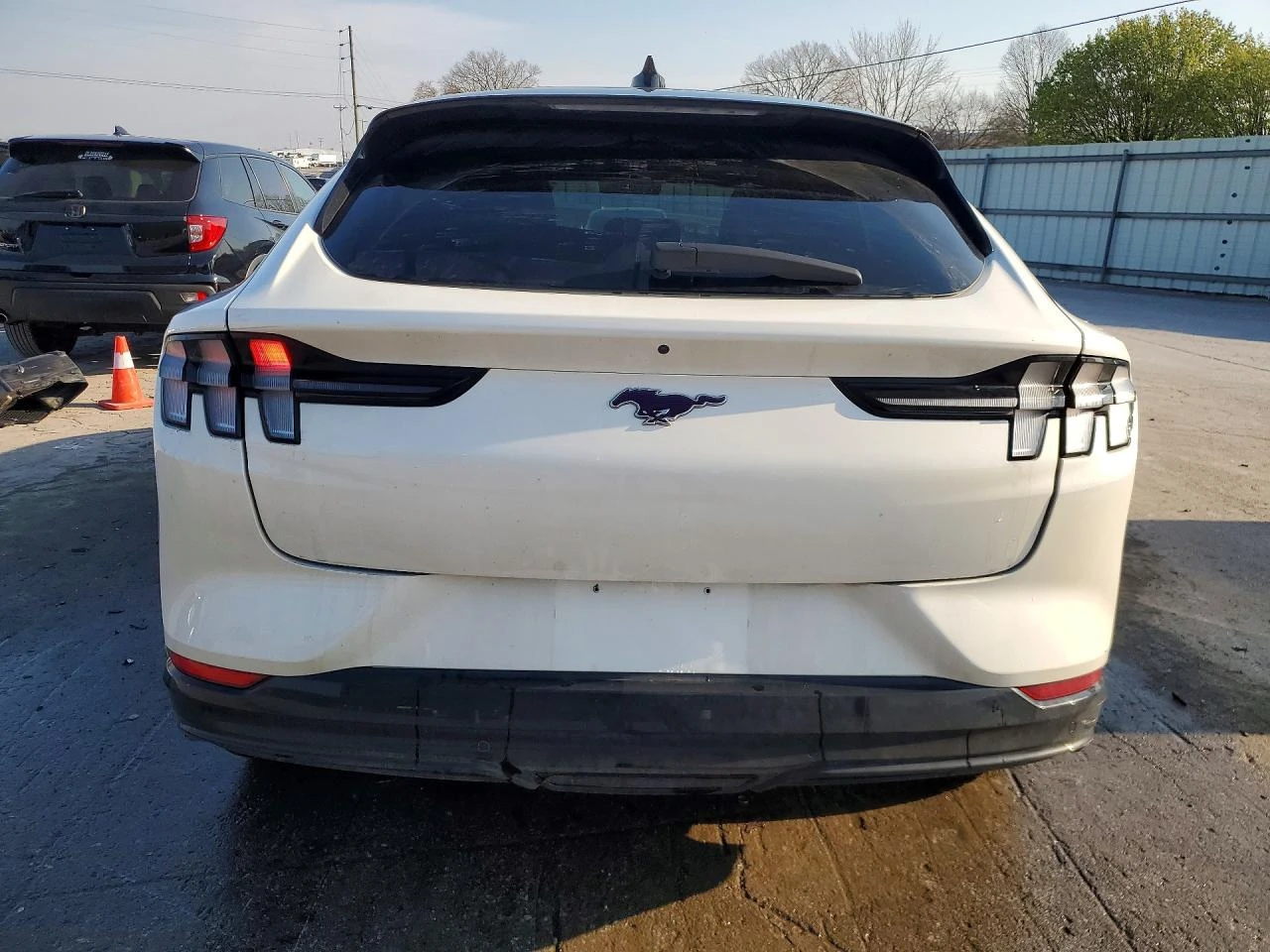 Ford Mustang Mach-E Premium AWD, снимка 6 - Автомобили и джипове - 54348279