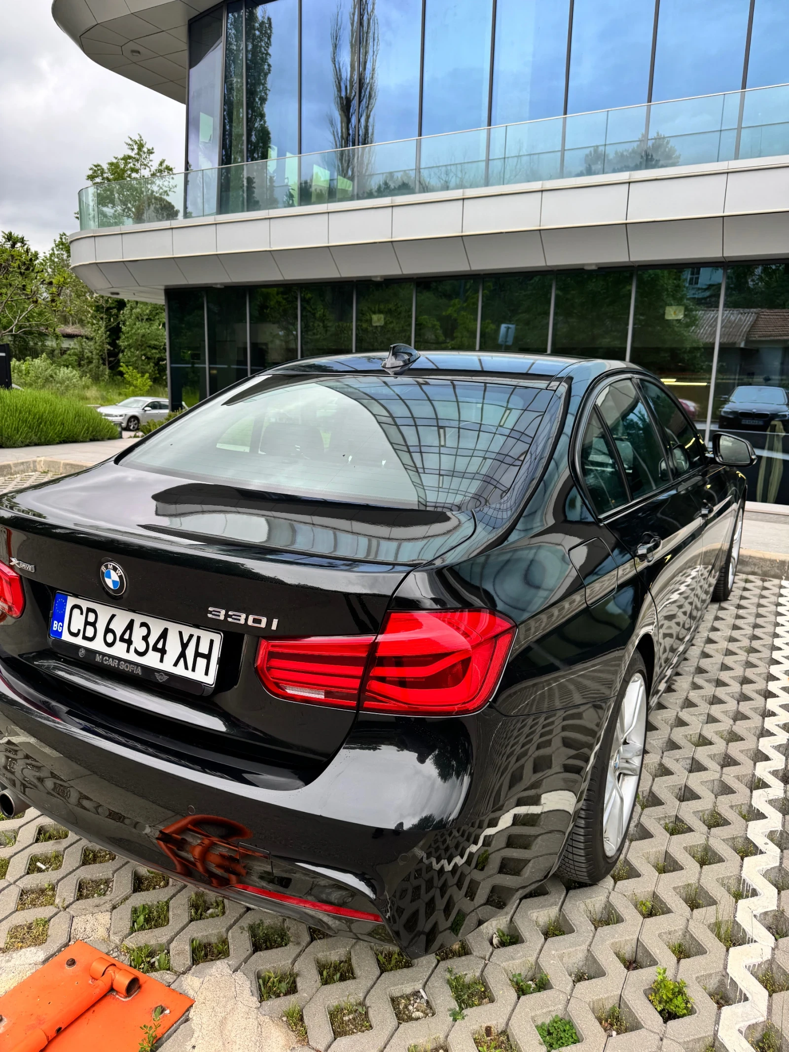 BMW 330 xDrive | Mobile.bg � ����������� 5