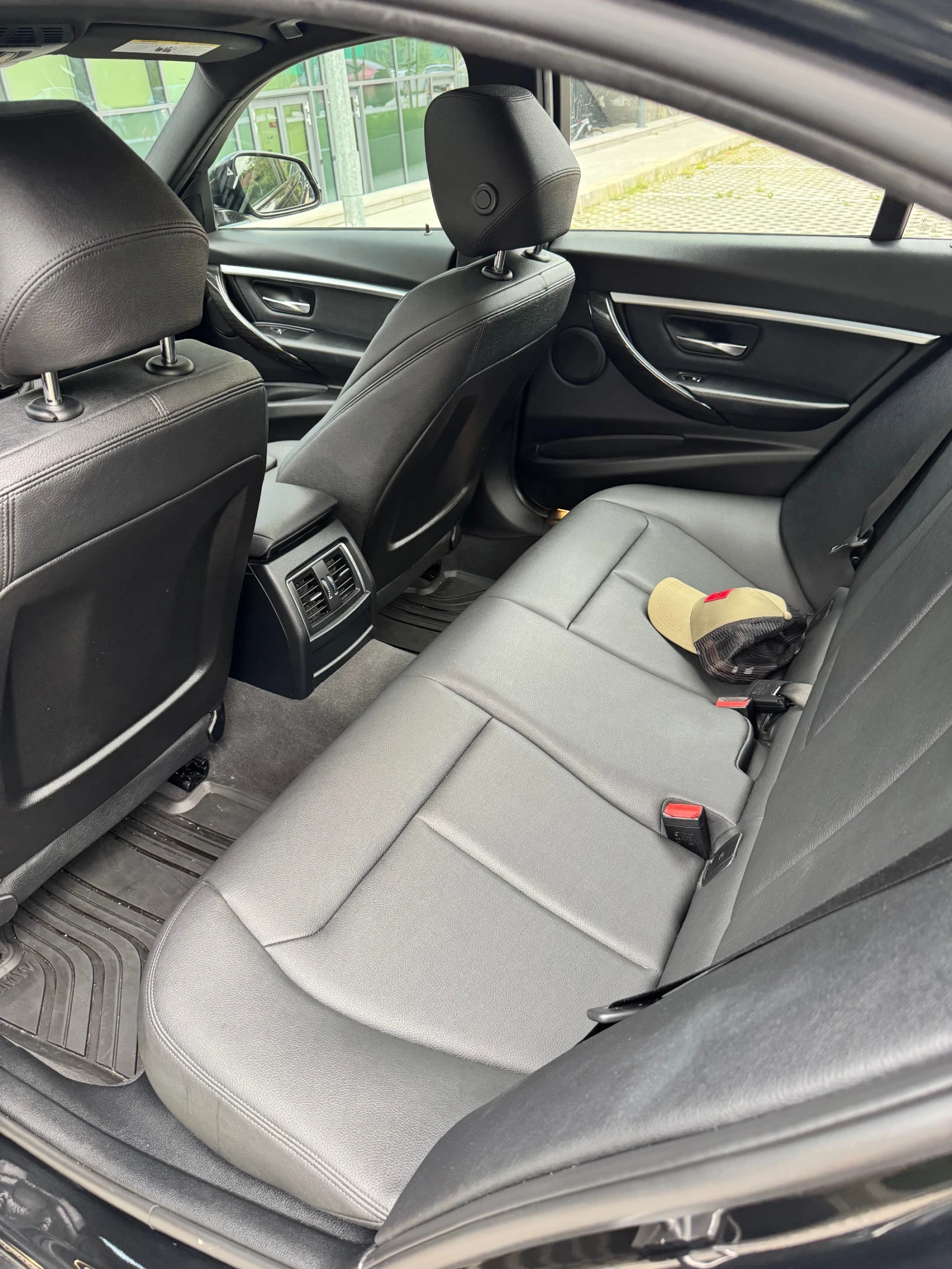 BMW 330 xDrive | Mobile.bg � ����������� 12