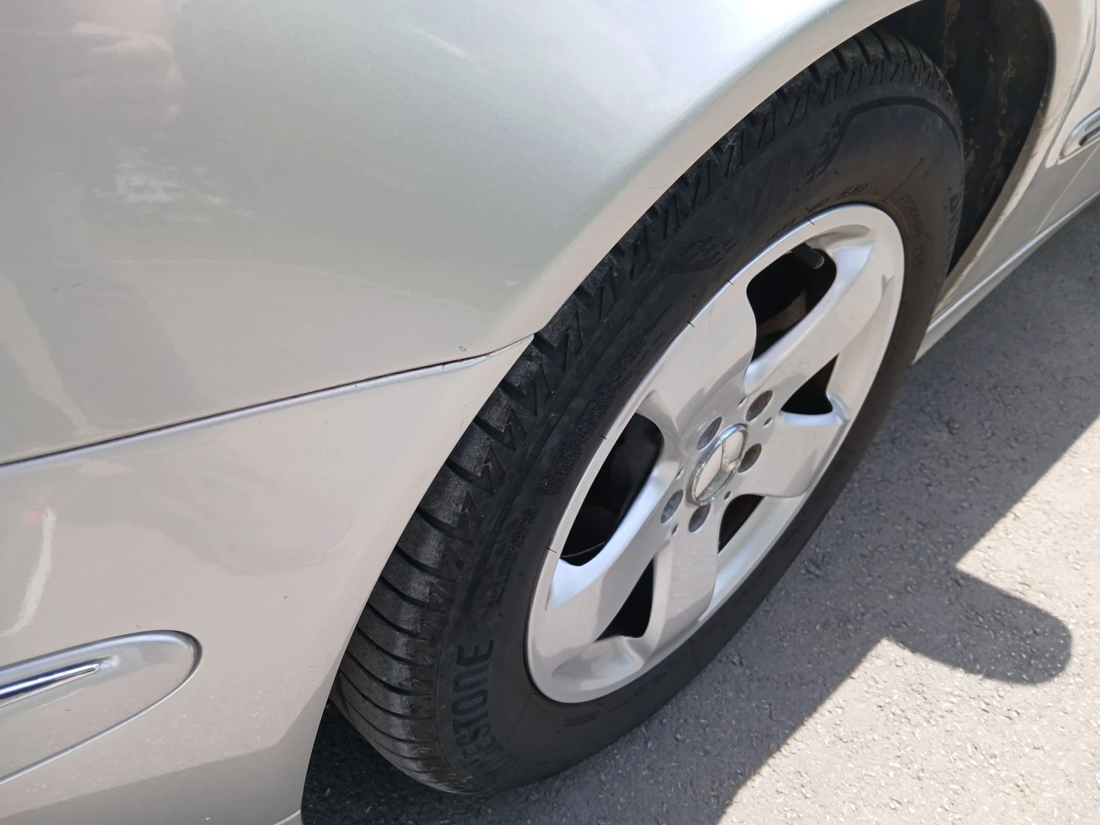 Mercedes-Benz E 270 2.7 CDI, снимка 8 - Автомобили и джипове - 54481487