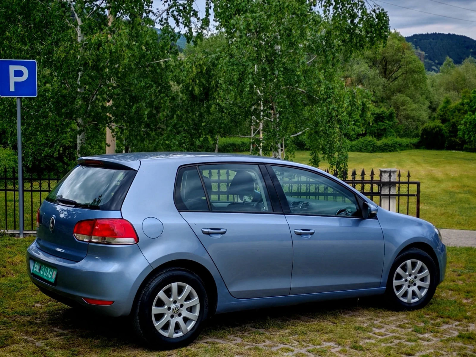 VW Golf 1.4I(80)* КЛИМАТИК* НОВ ВНОС* , снимка 7 - Автомобили и джипове - 54610413