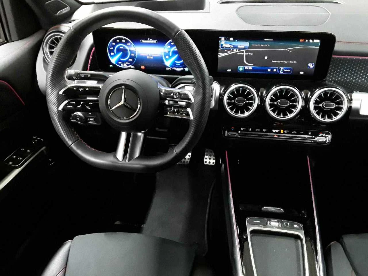 Mercedes-Benz EQB 250+ AMG Advanced, снимка 4 - Автомобили и джипове - 54958435
