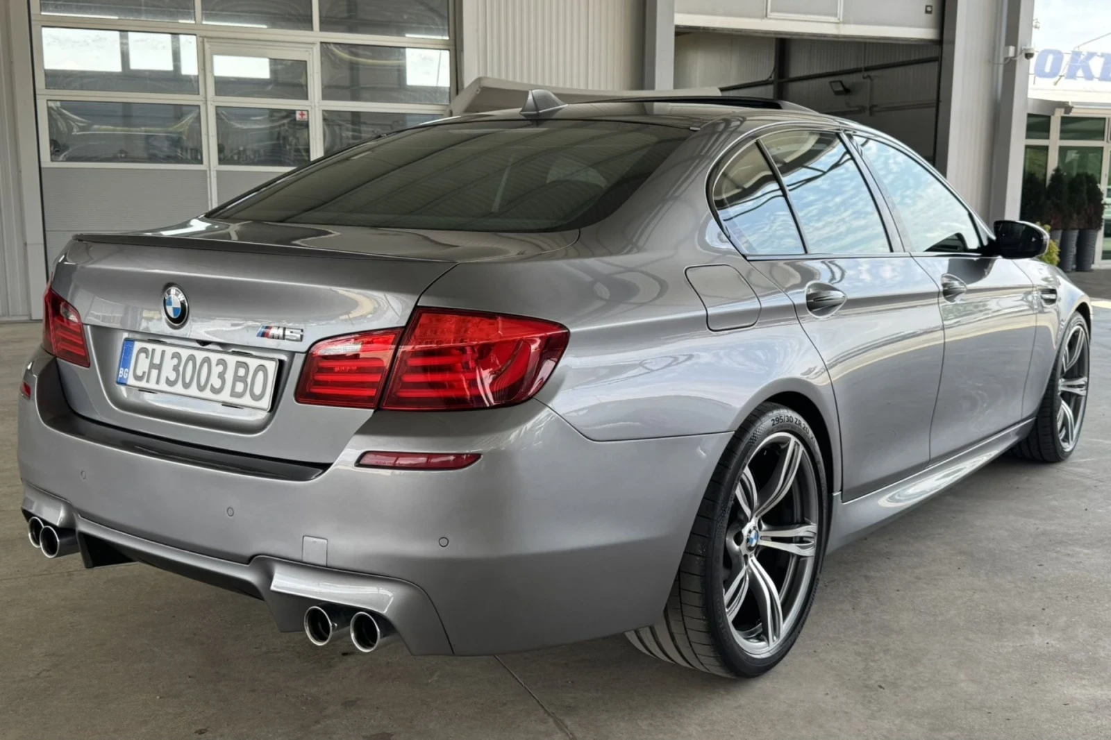 BMW M5 560ps* Shadow * * B&O* Head Up* Full, снимка 3 - Автомобили и джипове - 55761977