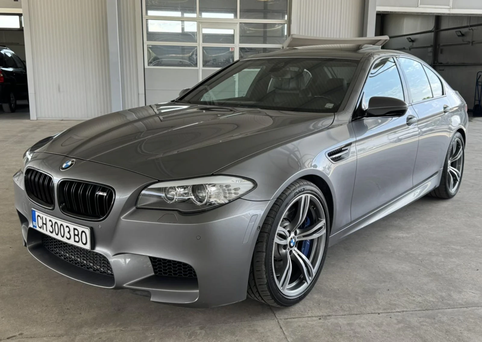 BMW M5 560ps* Shadow * * B&O* Head Up* Full, снимка 8 - Автомобили и джипове - 55761977
