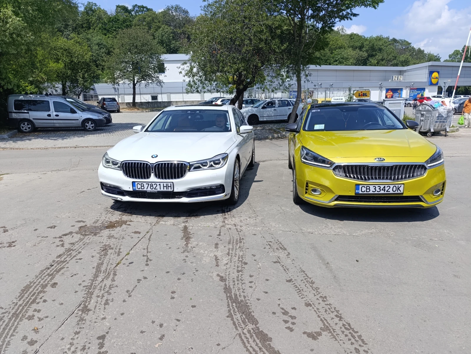Kia K7, снимка 15 - Автомобили и джипове - 55390958